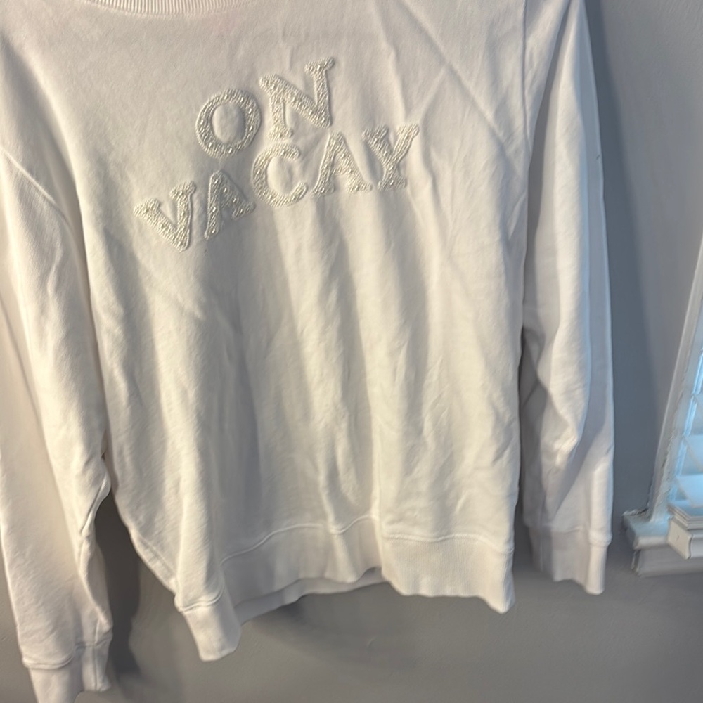 White 'On Vacay' Sweatshirt